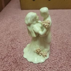 Vintage Bride and Groom Statue